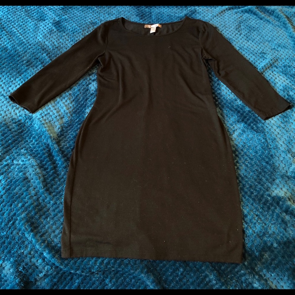 Long-sleeved dress